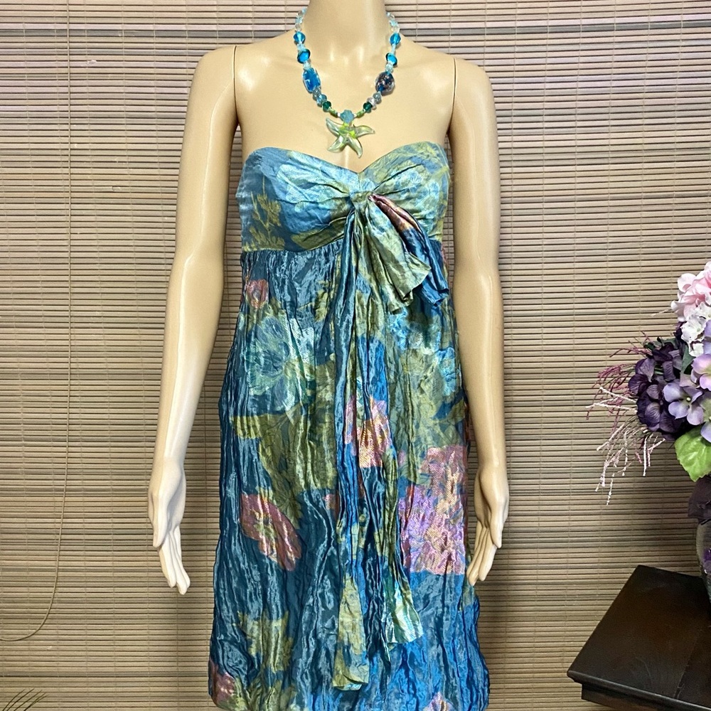 Nicole Miller Collection metallic tapestry dress